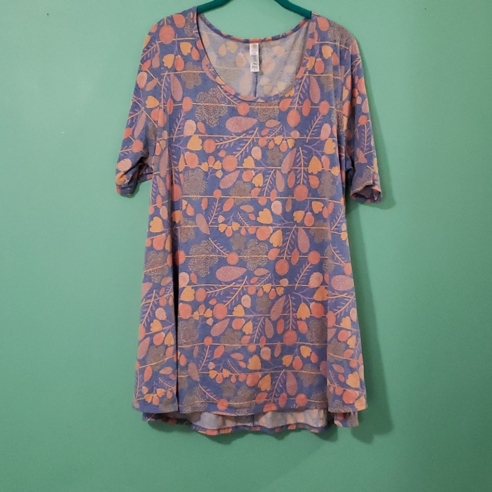 Lularoe perfect T